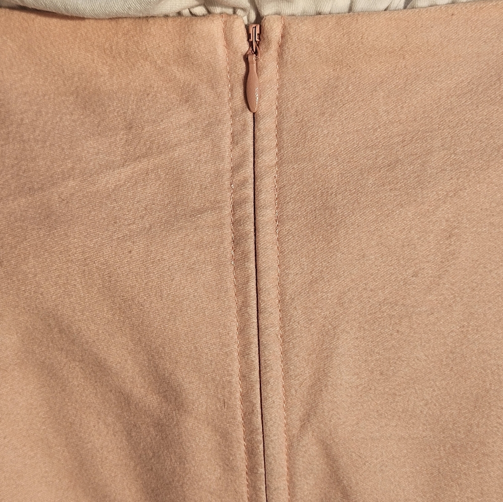 Soft Fully Lined Mini With Great Pockets! - image 7